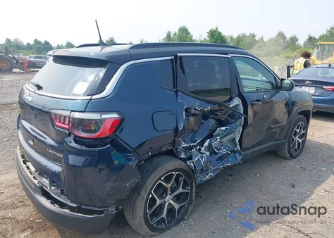 2024 Jeep Compass Limited 4X4 from USA, damaged, VIN 3C4NJDCN7RT174357